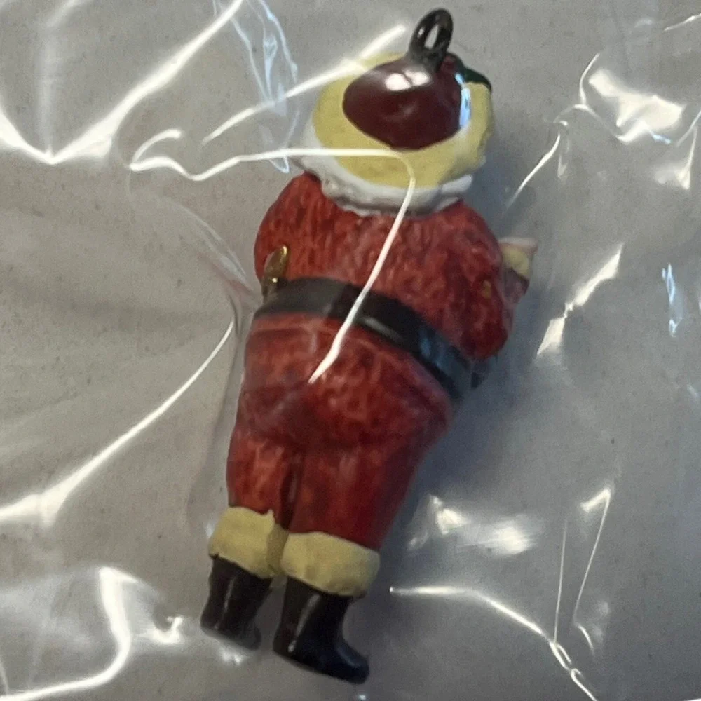 1988 Hallmark Keepsake Miniature Ornament Jolly‎ St Nick Santa Claus QXM572-1